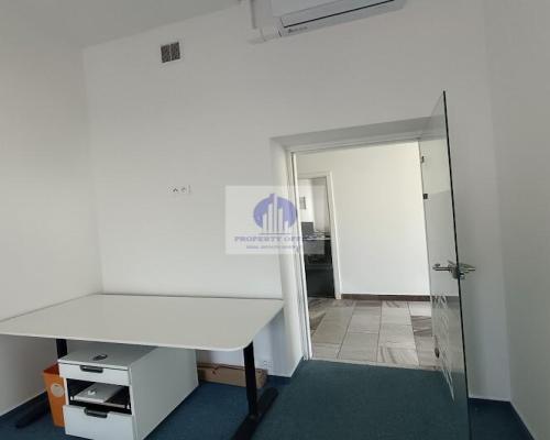 Mokotów: lokal biurowy 32,96m2 do wynajęcia