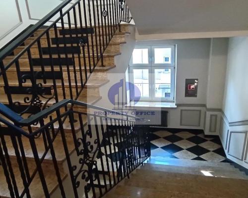 Śródmieście: lokal biurowy 142m2 do wynajęcia