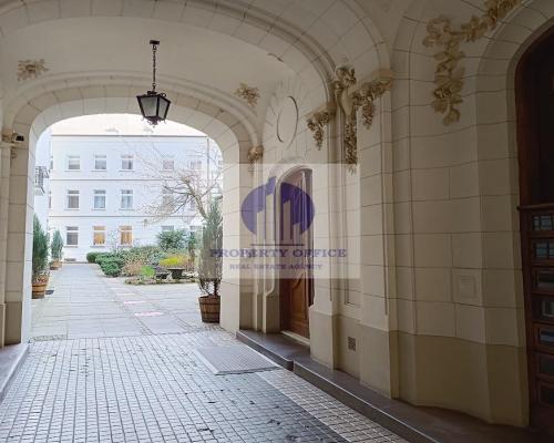 Śródmieście: lokal biurowy 131m2 do wynajęcia