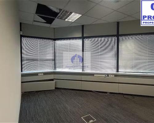 Śródmieście:lokal biurowo-usługowy 107,80 m2 na wynajem