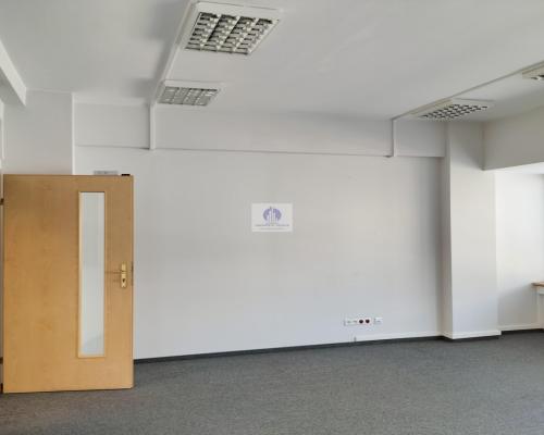 Bielany: lokal biurowy 133m2 na wynajem