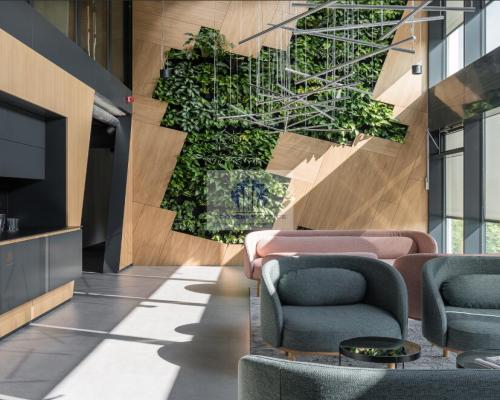 Włochy: lokal biurowy 620,40m2 do wynajęcia