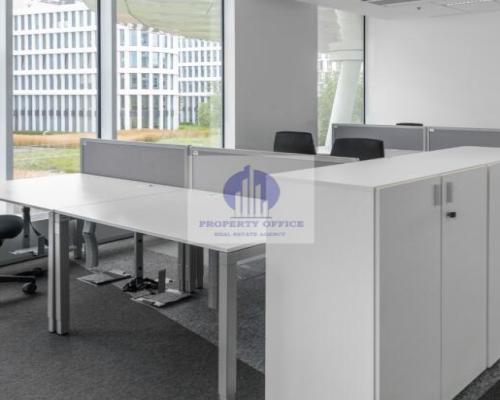 Włochy: lokal biurowy 1095,90m2 do wynajęcia