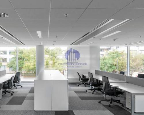 Włochy: lokal biurowy 1095,90m2 do wynajęcia