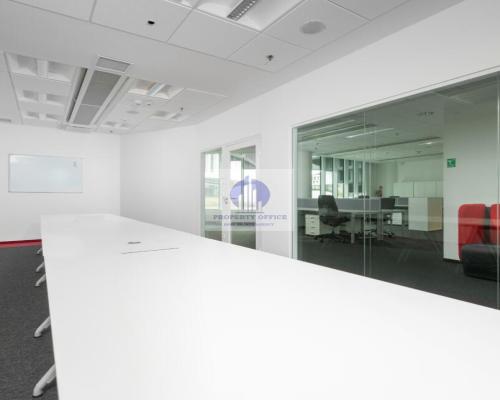Włochy: lokal biurowy 1095,90m2 do wynajęcia