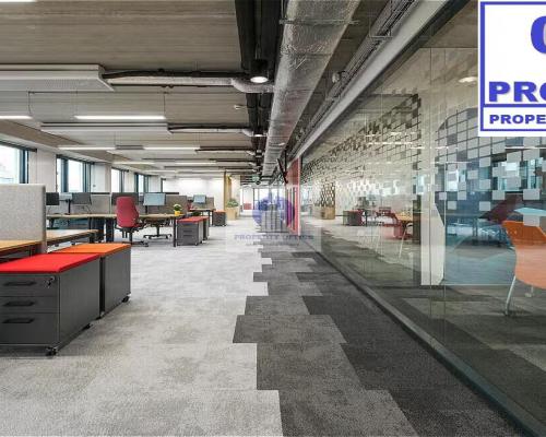 Włochy: lokal biurowy 2329,20m2 do wynajęcia