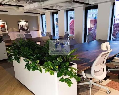Ochota: biurko w coworkingu do wynajęcia