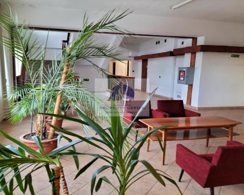 Wawer: lokal biurowy 19,08m2 do wynajęcia