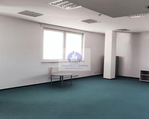 Włochy: lokal biurowy 620m2 do wynajęcia