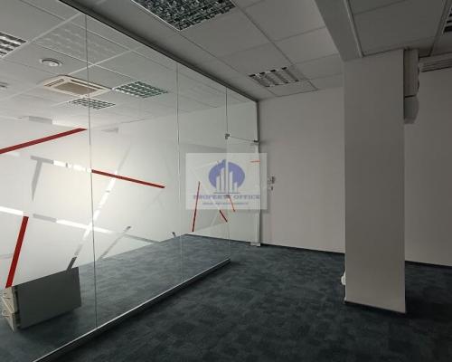 Włochy: lokal biurowy 238,22m2 do wynajęcia
