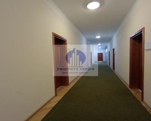 Śródmieście: lokal biurowy 15,37m2 do wynajęcia