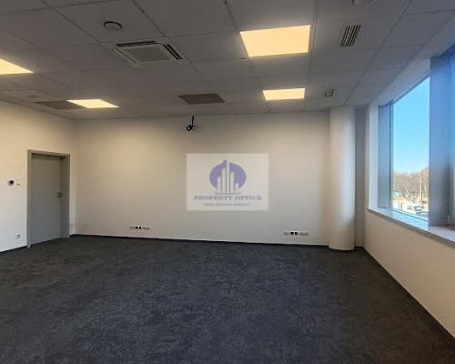 Ursus: lokal biurowy 42,80m2 do wynajęcia