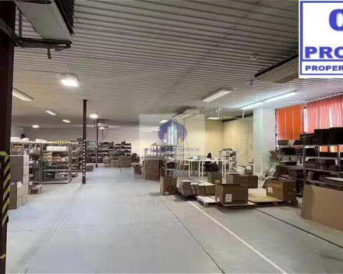 Bielany: magazyn 409,81m2 do wynajęcia