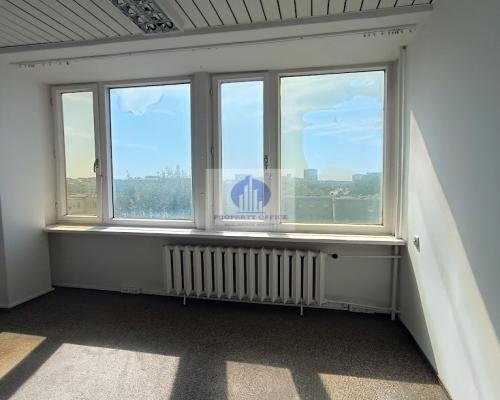 Praga Północ : lokal biurowy 13,66m2 do wynajęcia