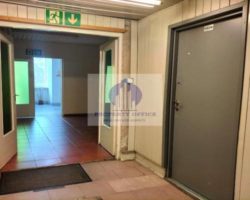 Praga Północ : lokal biurowy 14,07m2 do wynajęcia