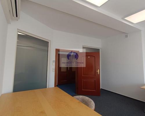 Wilanów : blokal biurowo-usługowy 29m2 do wynajęcia