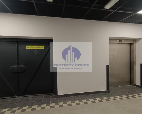 Włochy: lokal biurowy 61,60m2 do wynajęcia