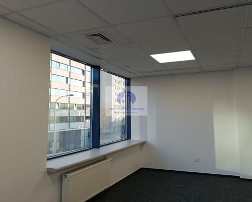 Śródmieście: lokal biurowy 33,70 m2 do wynajęcia