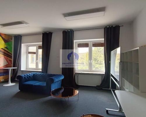 Mokotów: lokal biurowy 34,70m2 do wynajęcia