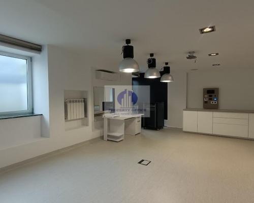 Wilanów : lokal biurowo-usługowy 135m2 do wynajęcia