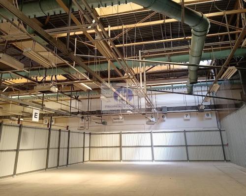 Bielany: magazyn 225,82m2 do wynajęcia