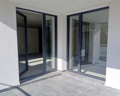 Nowoczesny apartament z tarasem - nowe bud.