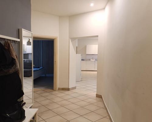 Funkcjonalny apartament w pobliżu Parku Chopina