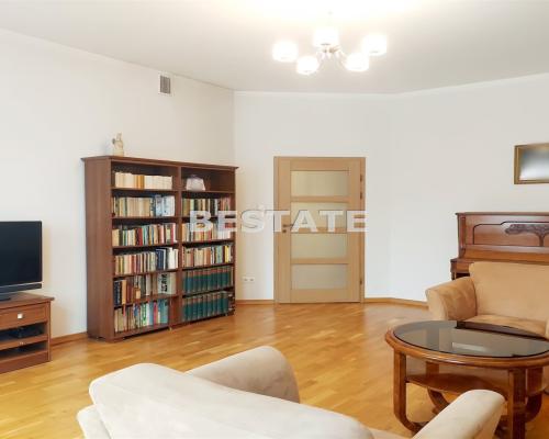 140 m2,po generalnym remoncie,kamienica, centrum