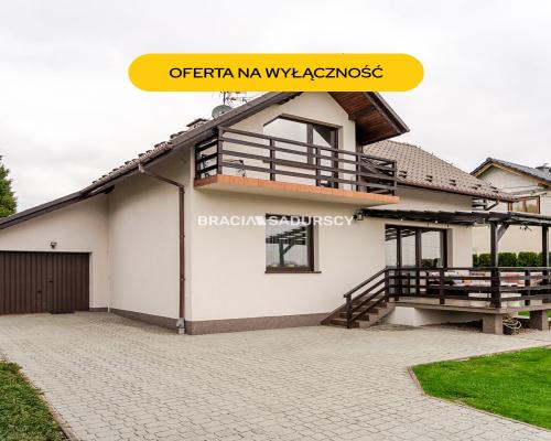 Zadbany dom na pięknej działce / potencjał
