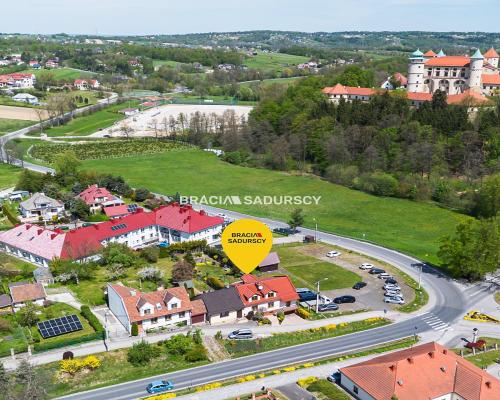 Widokowy dom w Wiśniczu