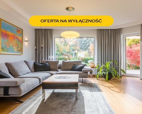 Dom za wzgórzu, widok na Kraków, 4 sypialnie