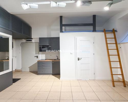 Lokal użytkowy / 22 m² / Lubicz / centrum