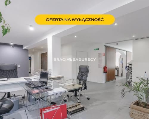 Budynek usługowy/biurowy/mieszklany/duża działka