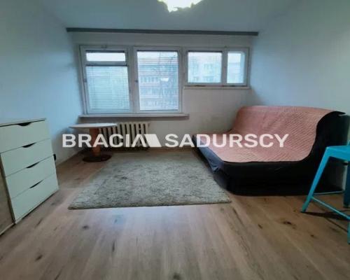 Kawalerka20 m²|róg ul Lea i al.Kijowskiej|1.piętro