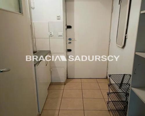 Kawalerka20 m²|róg ul Lea i al.Kijowskiej|1.piętro