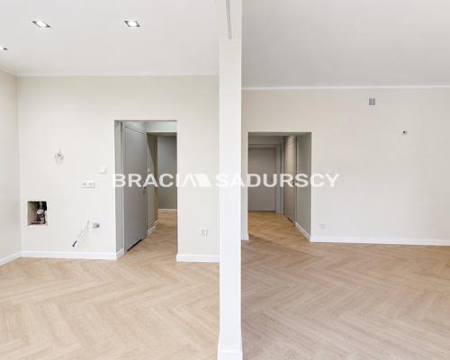 3 pok / po remoncie/os. Teatralne
