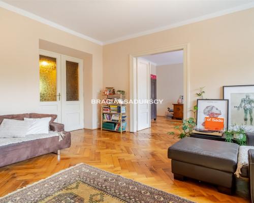 Kraków - Zwierzyniec / Salwator  2 oddzielne pokoje  65,59 m2  kamienica blisko Błoń i Lasku Wolskiego     Na sprzedaż