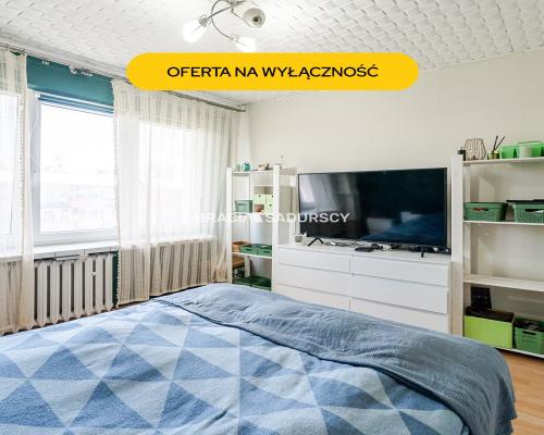 Balkon, blisko tramwaj,dwa pokoje do remontu