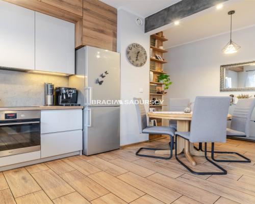 Bieżanów - Prokocim 3-pokojowe mieszkanie 57 m² z 2 DUŻYMI TARASAMI !    Na sprzedaż komfortowe, trzypokojowe mie