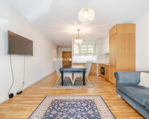 4 pokoje| 82,97 m²| 2 balkony| blok 2022| garaż