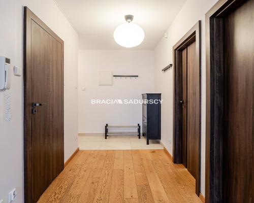 3 pokoje, 68m², ogród, garaż, Bronowice