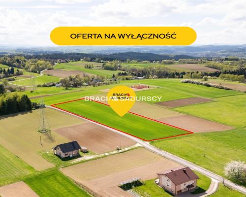 Działka budowlana / 34 + 24 ar