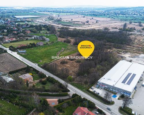 Atrakcyjna nieruchomość usługowa w Brzeziu 1,19 ha
