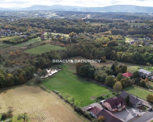 Działka budowlana w Zawadzie gm. Myślenice. Oferujemy do sprzedaży atrakcyjne, widokowe działki budowlane o powierzchni 700 m2