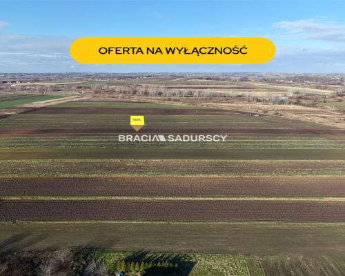 Działka budowlana o pow. 53 ar. w Krakowie.  Przedmiotem oferty jest nieruchomość gruntowa niezabudowana o nr ew.  54/2  położ