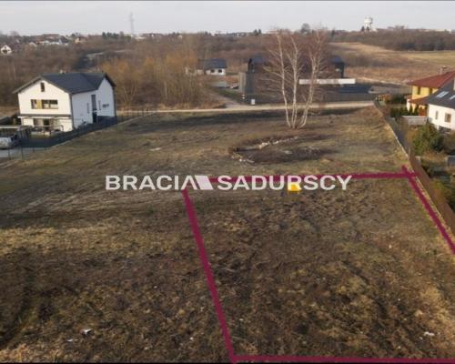 Atrakcyjna działka ul. Księdza Trockiego 6,16 a.