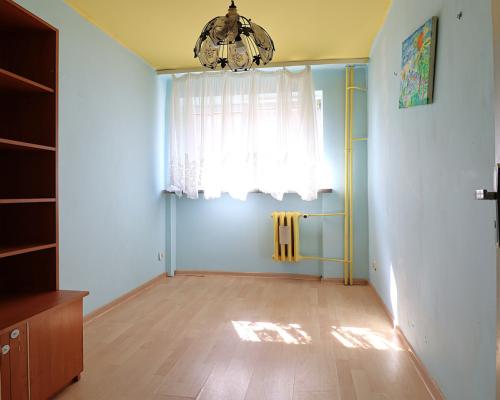 Mieszkanie 3 pokojowe z aneksem 1 piętro balkon
