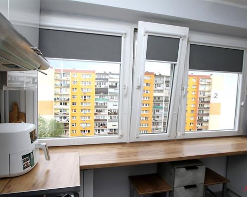Na sprzedaż 2 pokoje, balkon, ul. Ostrowska 32