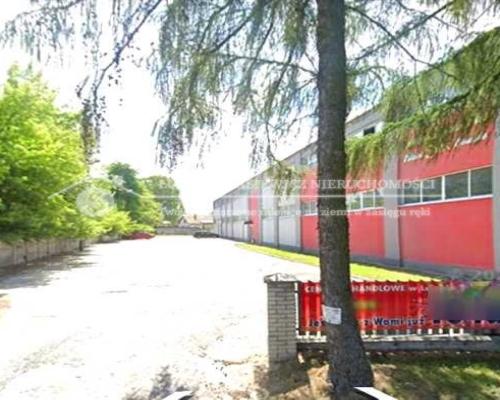 Do sprzedania budynek handlowo-usługowy o pow. 2000 m2 usytuowany na działkach o łącznej pow. 4800 m2 w miejscowości Leżajsk pr