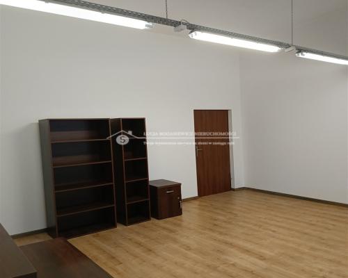 Lokal biurowy do wynajęcia - 130 m² | 40 zł/m² | 5 200 zł miesięcznie   Bielsko-Biała - Kamienica | funkcjonalna prz